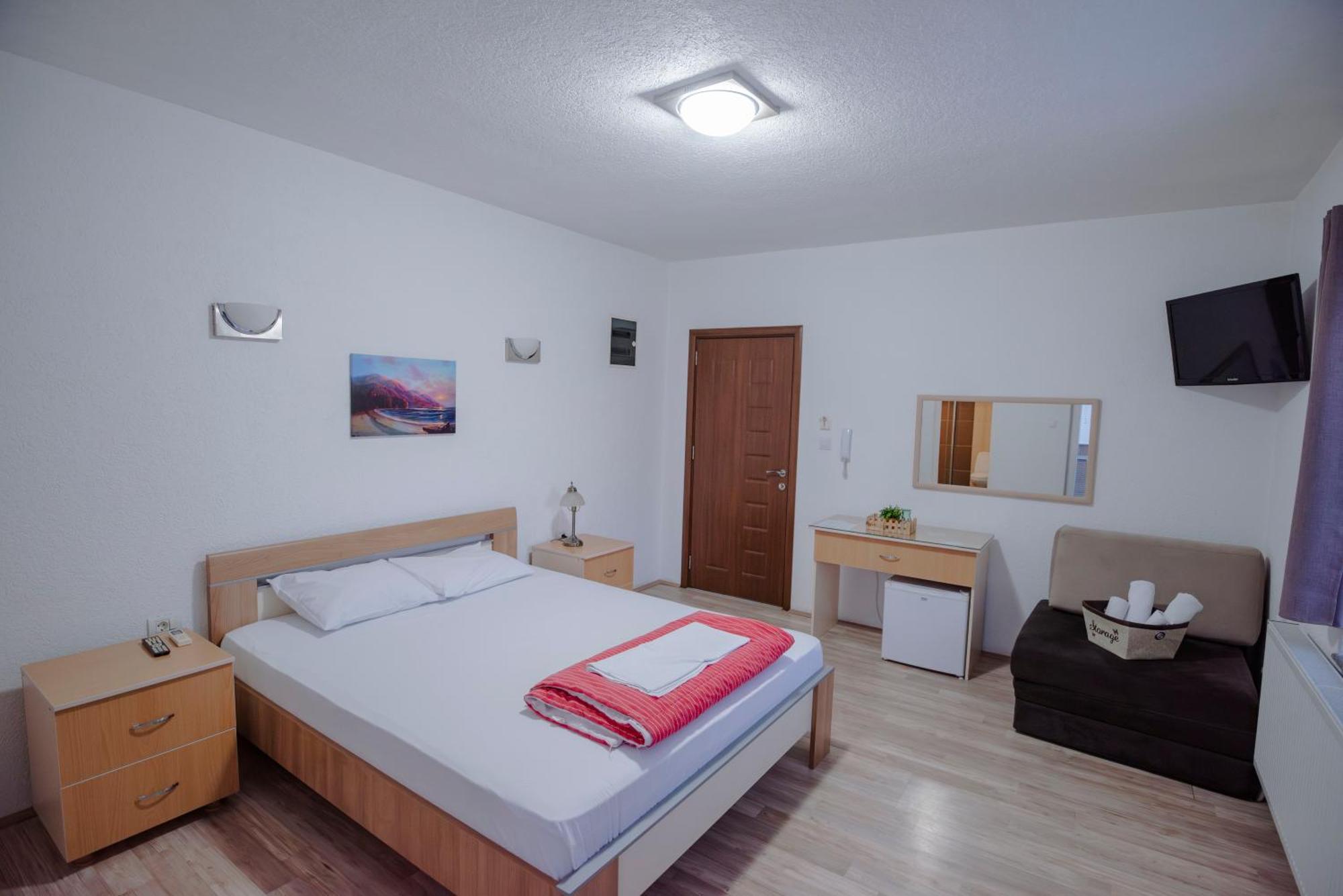Hotel Kiko Bitola Exterior photo